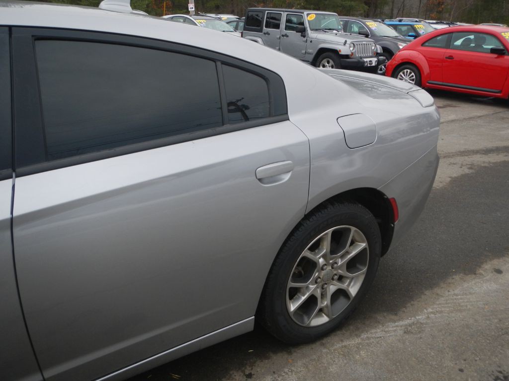 2015 Dodge Charger Image 40