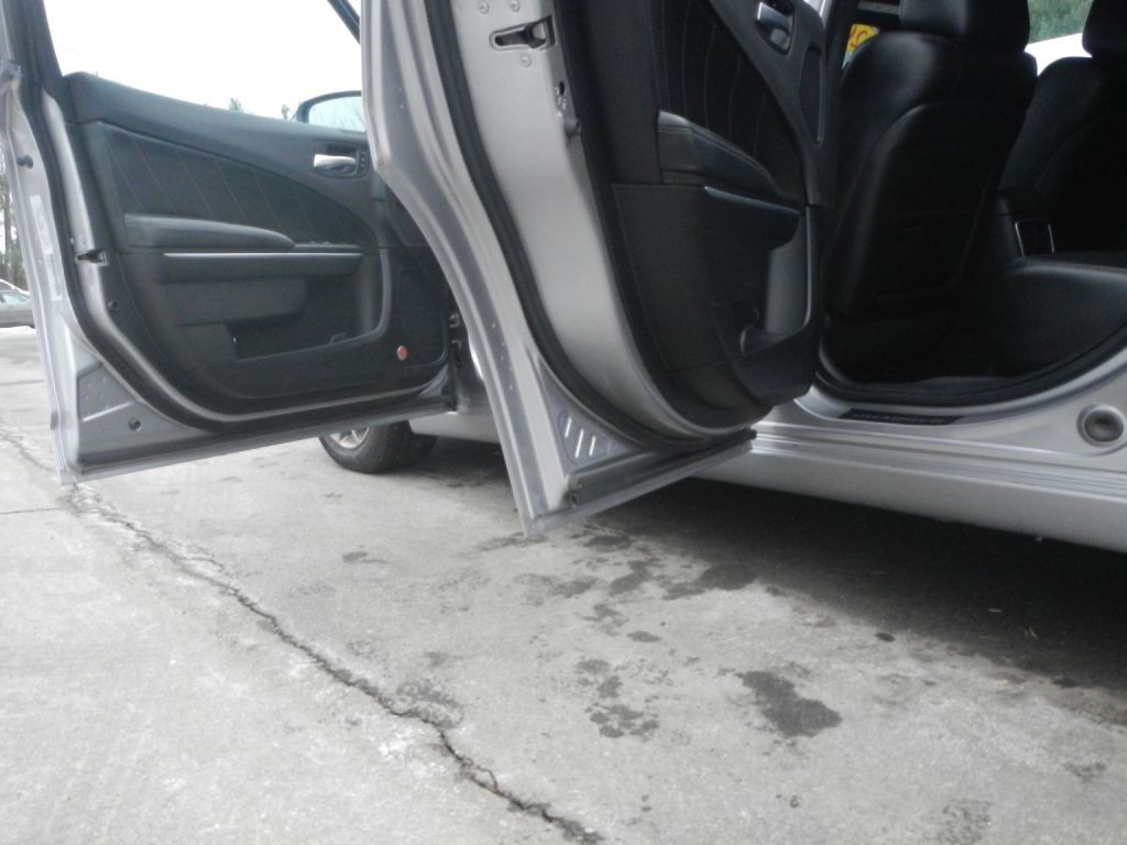 2015 Dodge Charger Image 43