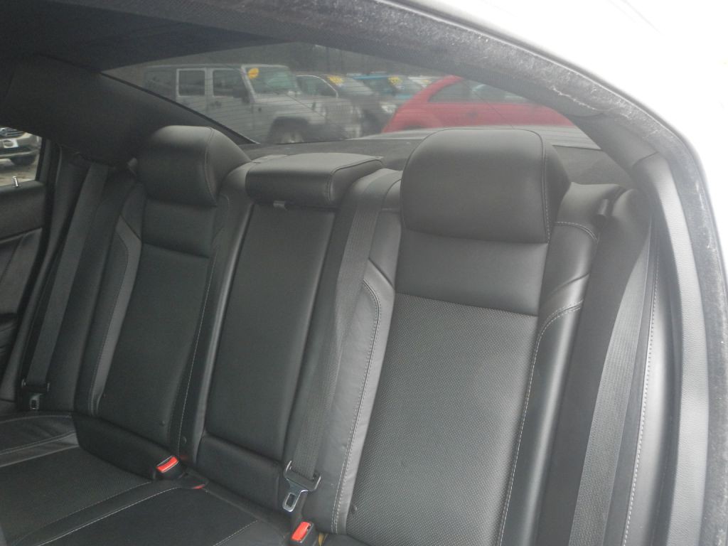 2015 Dodge Charger Image 46