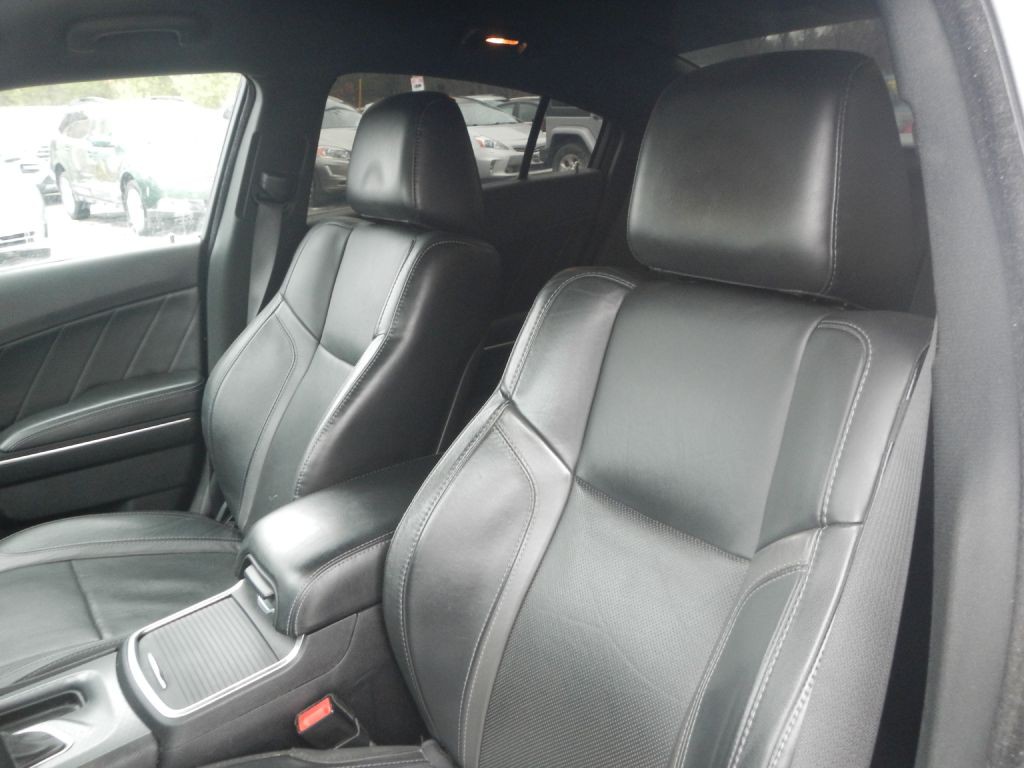 2015 Dodge Charger Image 52