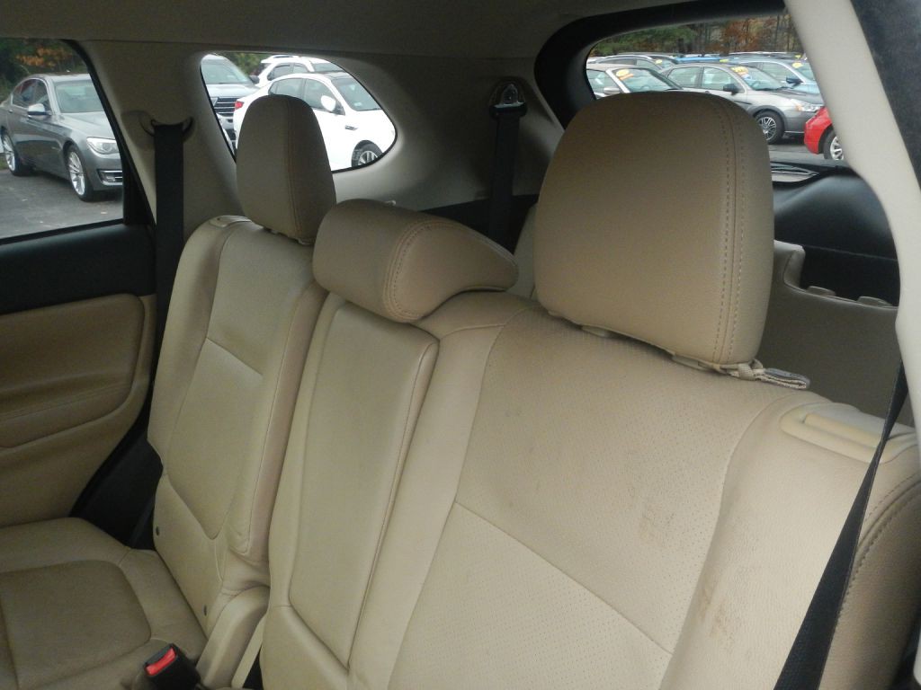 2017 Mitsubishi Outlander Image 9