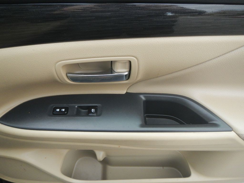 2017 Mitsubishi Outlander Image 18