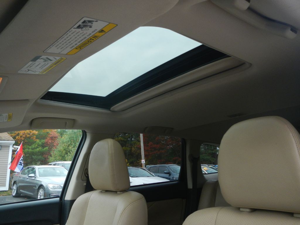 2017 Mitsubishi Outlander Image 50