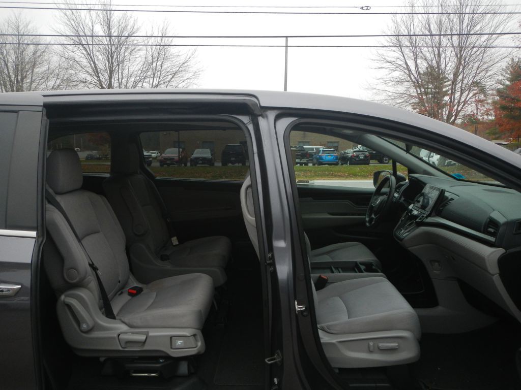 2018 Honda Odyssey Image 16