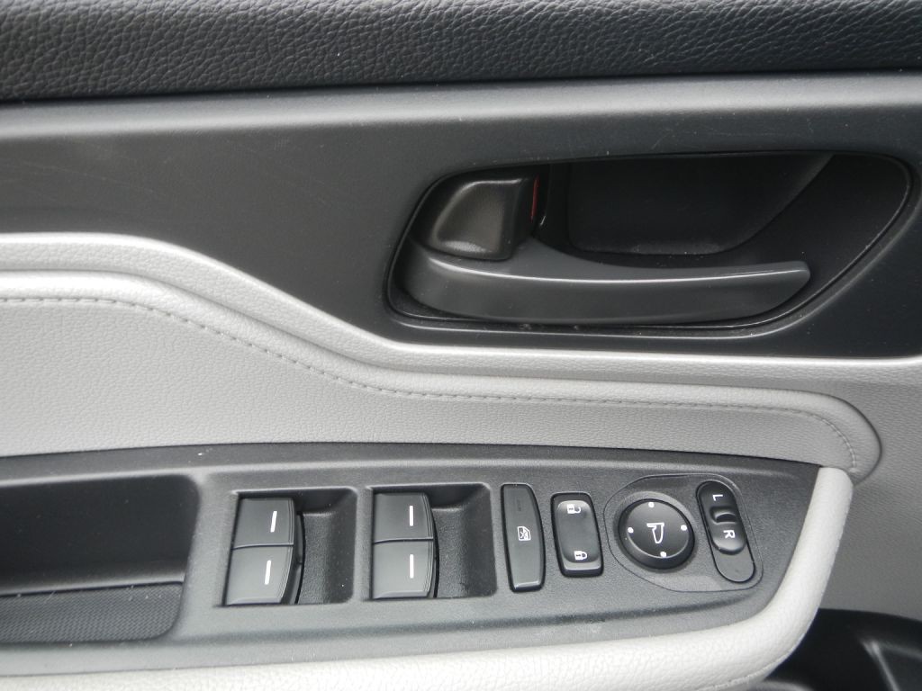 2018 Honda Odyssey Image 46