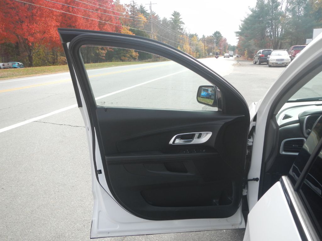 2017 Chevrolet Equinox Image 43