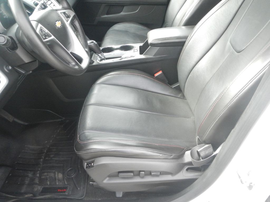 2017 Chevrolet Equinox Image 45