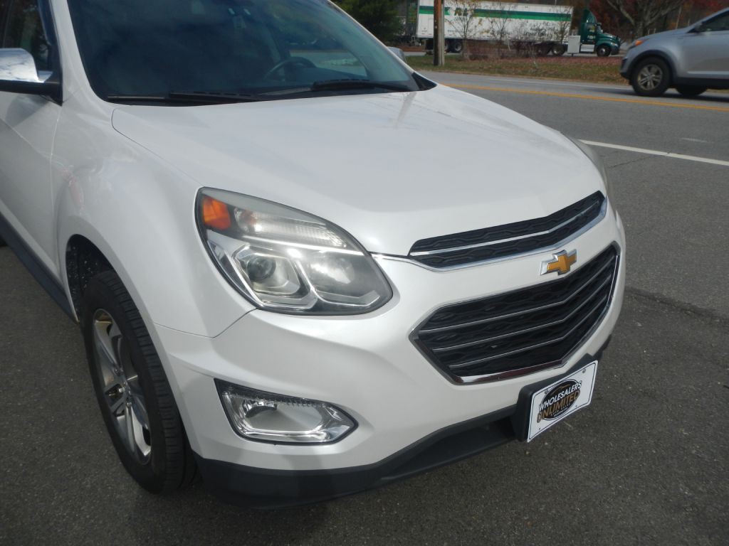 2017 Chevrolet Equinox Image 11