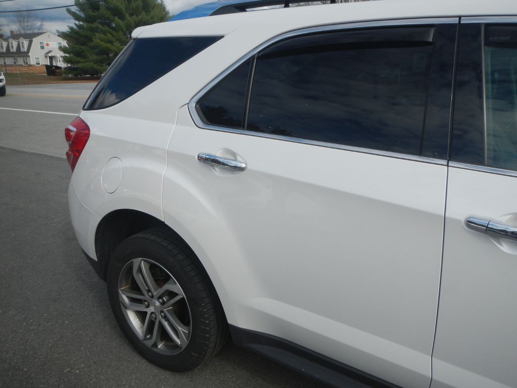 2017 Chevrolet Equinox Image 13