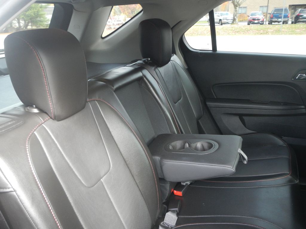 2017 Chevrolet Equinox Image 25