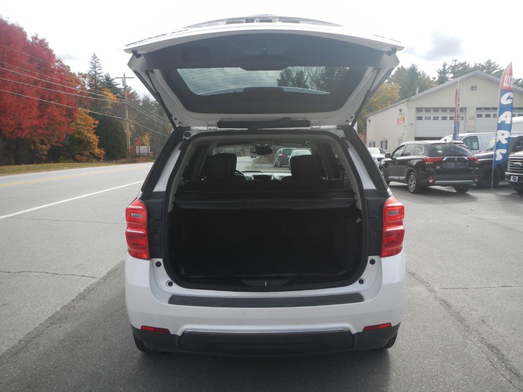 2017 Chevrolet Equinox Image 31