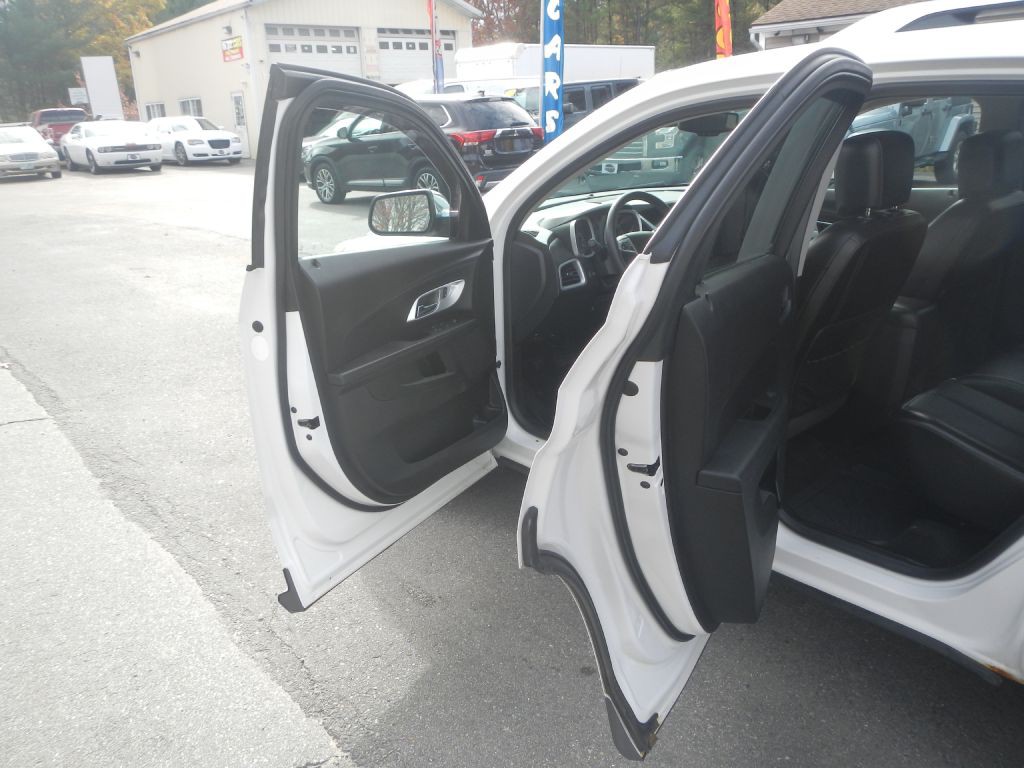 2017 Chevrolet Equinox Image 37