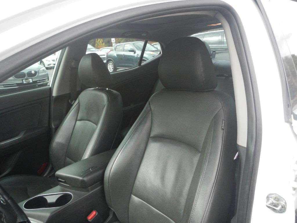 2015 Kia Optima Image 9