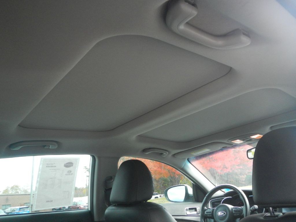 2015 Kia Optima Image 32