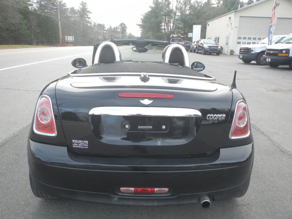 2013 MINI Cooper Image 22