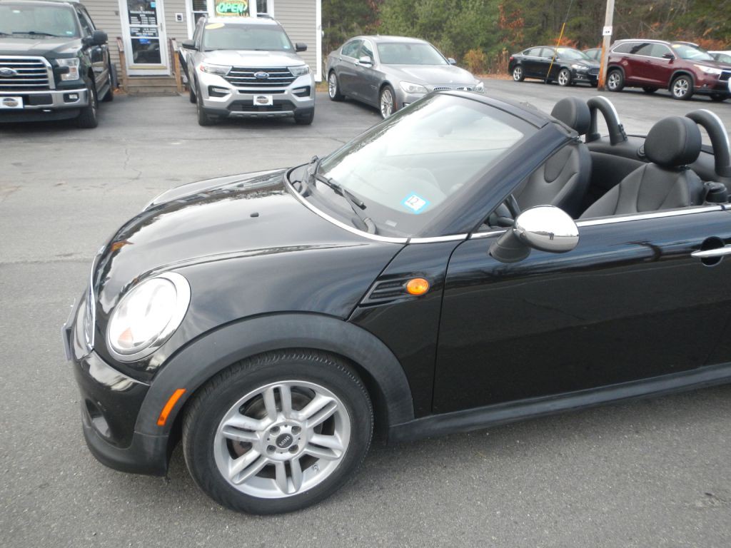 2013 MINI Cooper Image 26