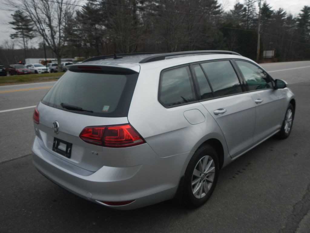 2016 Volkswagen Golf Image 6