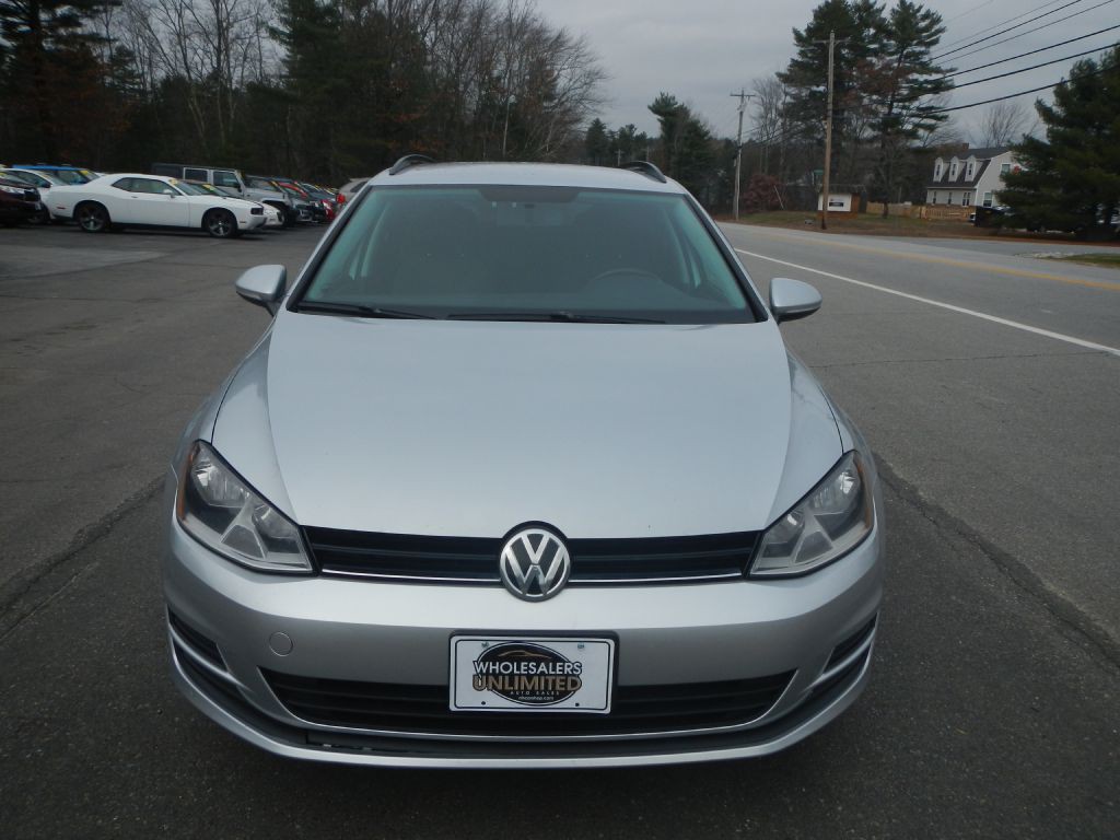 2016 Volkswagen Golf Image 11