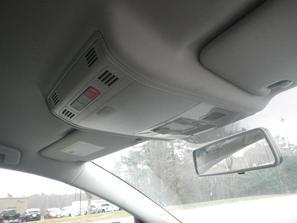 2016 Volkswagen Golf Image 41