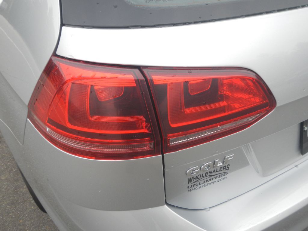 2016 Volkswagen Golf Image 51