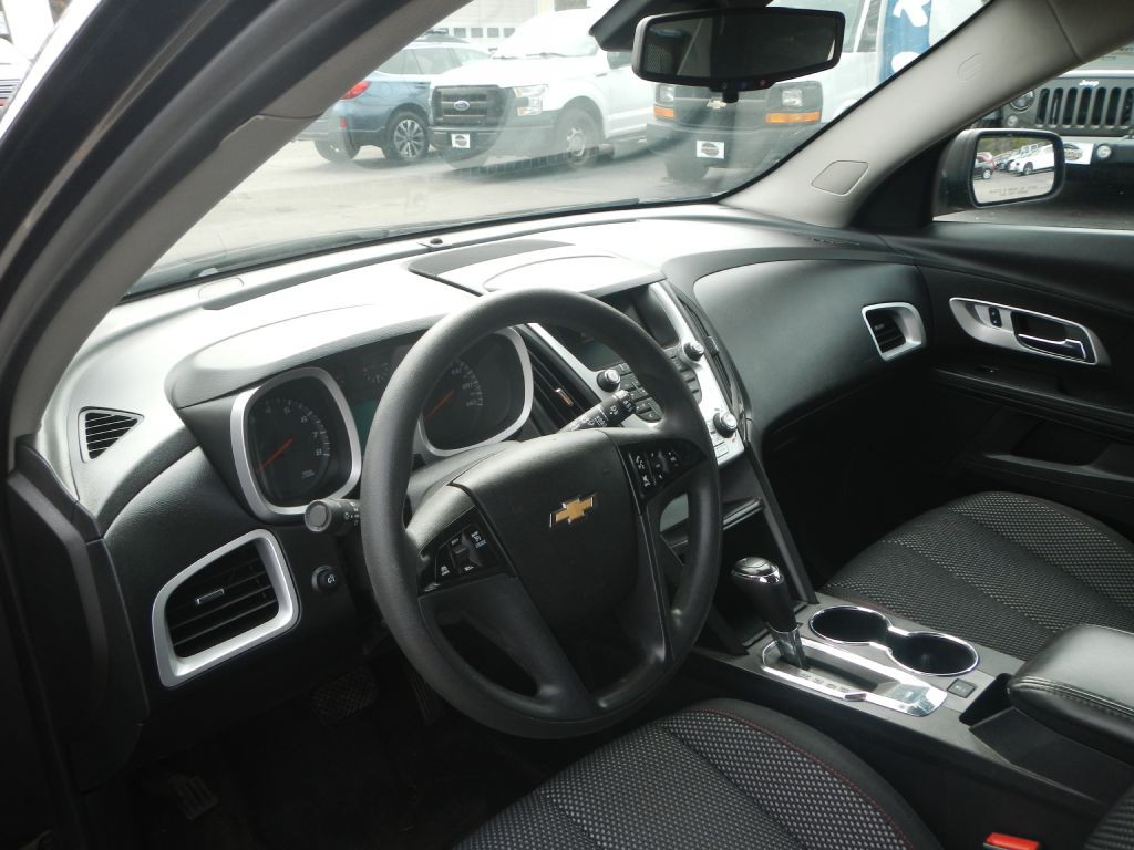 2016 Chevrolet Equinox Image 3