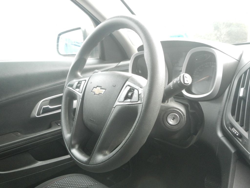 2016 Chevrolet Equinox Image 18