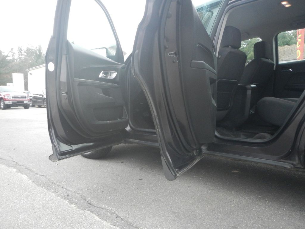 2016 Chevrolet Equinox Image 35