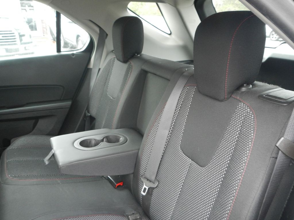 2016 Chevrolet Equinox Image 38