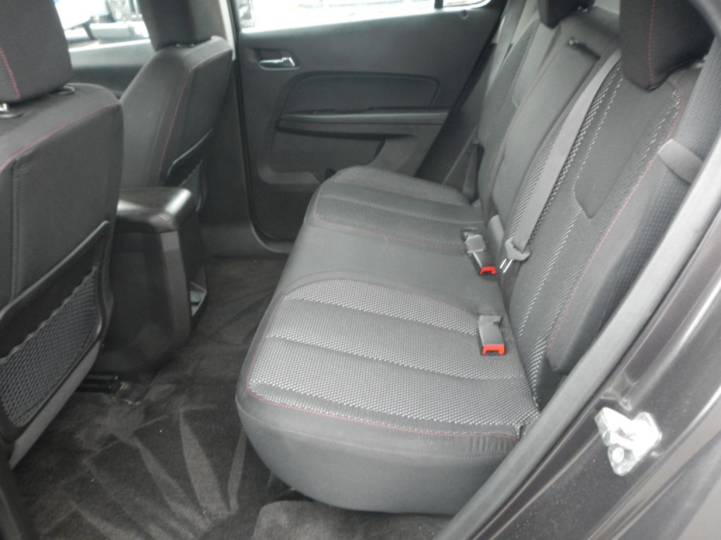 2016 Chevrolet Equinox Image 35