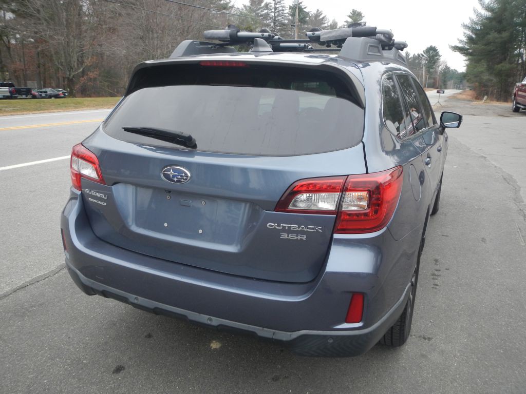 2017 Subaru Outback Image 6