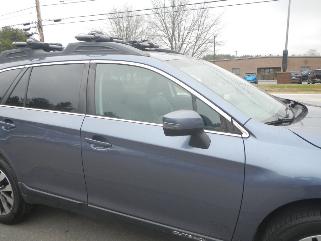 2017 Subaru Outback Image 12