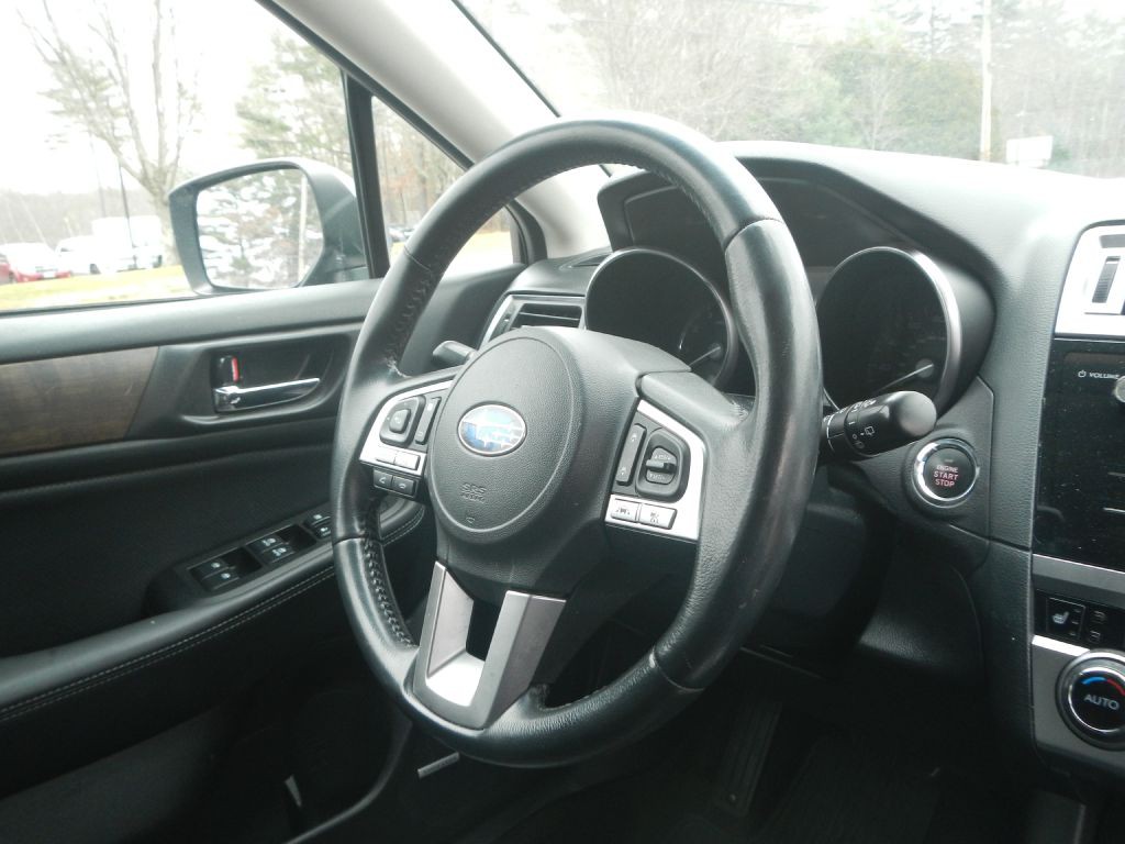 2017 Subaru Outback Image 18