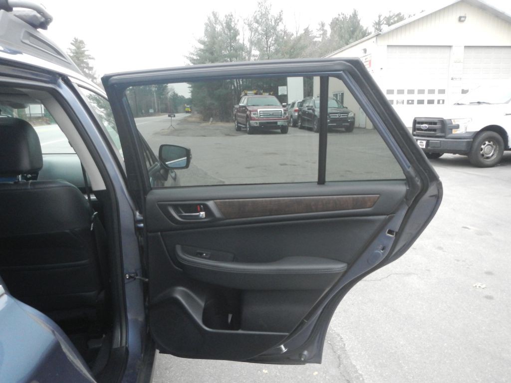 2017 Subaru Outback Image 23