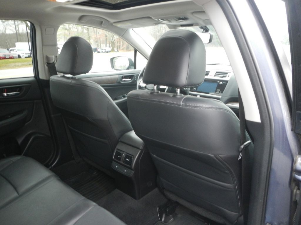 2017 Subaru Outback Image 24