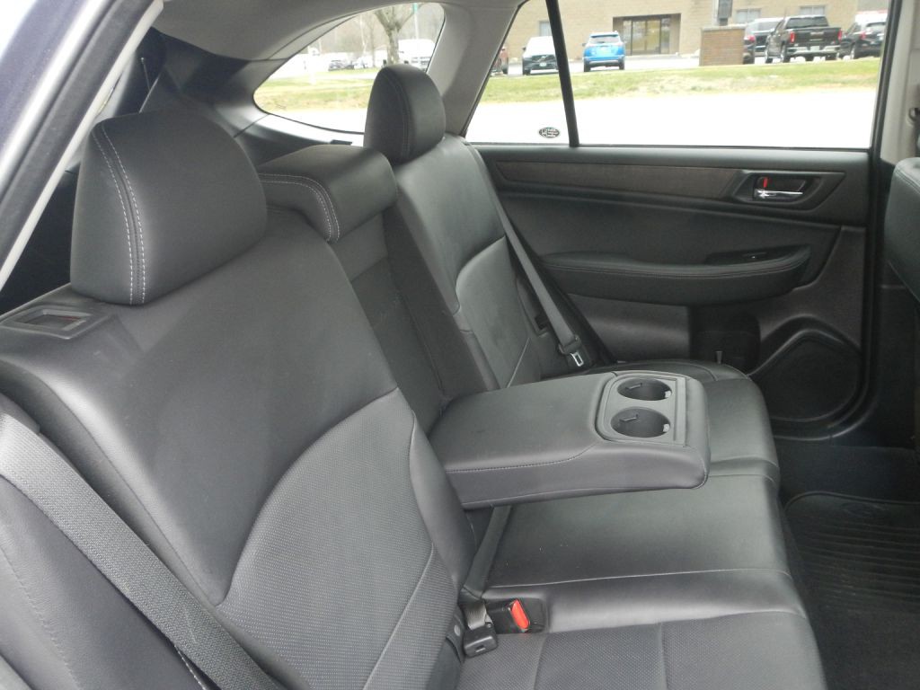 2017 Subaru Outback Image 28
