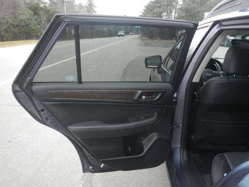 2017 Subaru Outback Image 42