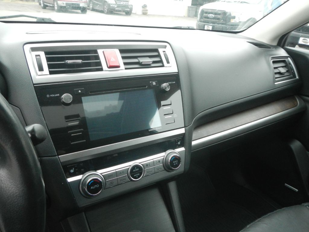 2017 Subaru Outback Image 52