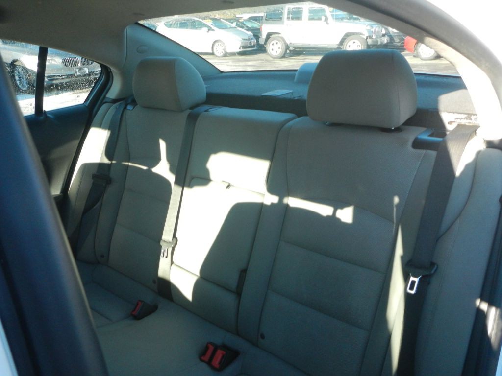 2016 Chevrolet Cruze Image 5