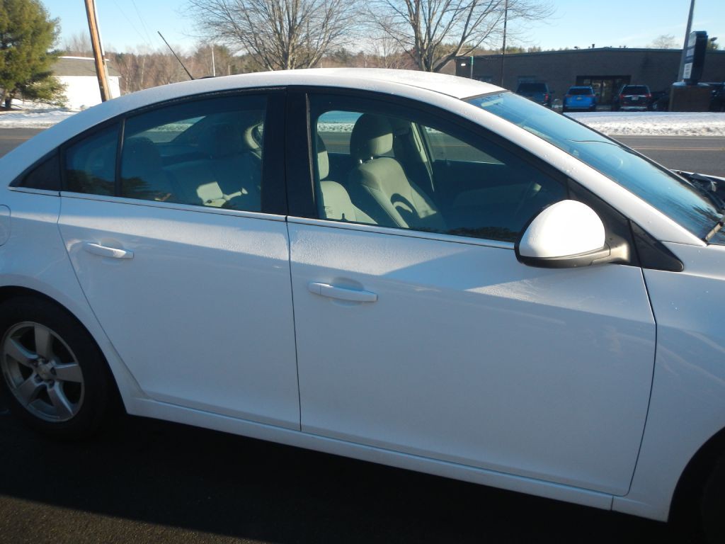 2016 Chevrolet Cruze Image 12