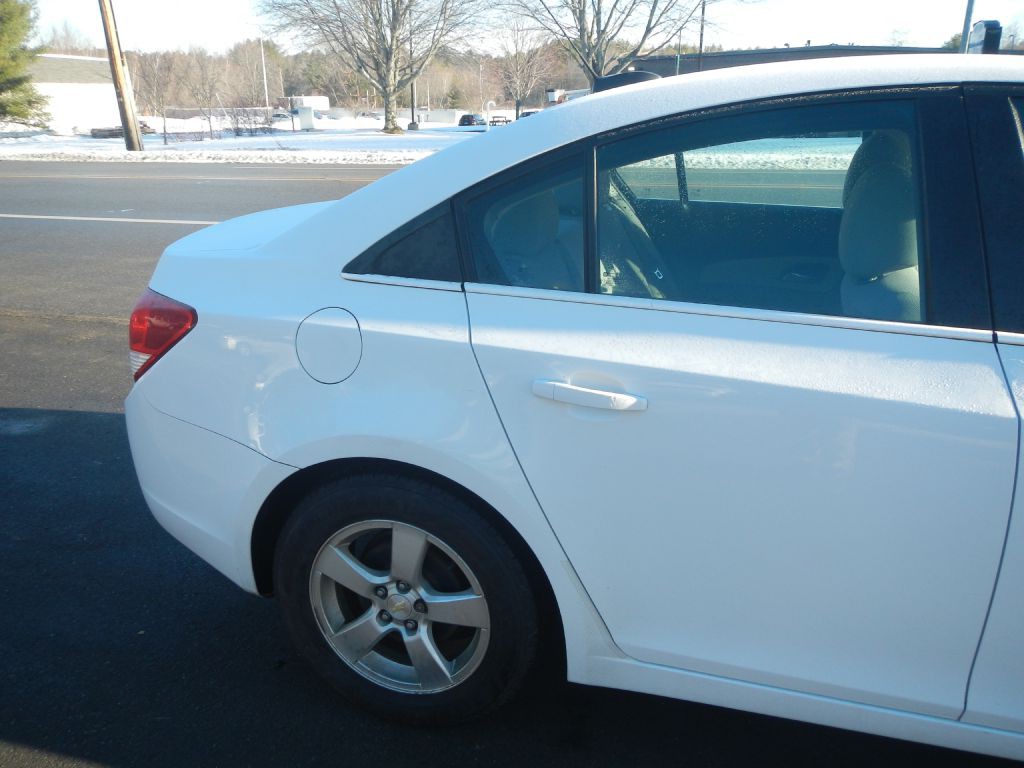 2016 Chevrolet Cruze Image 13