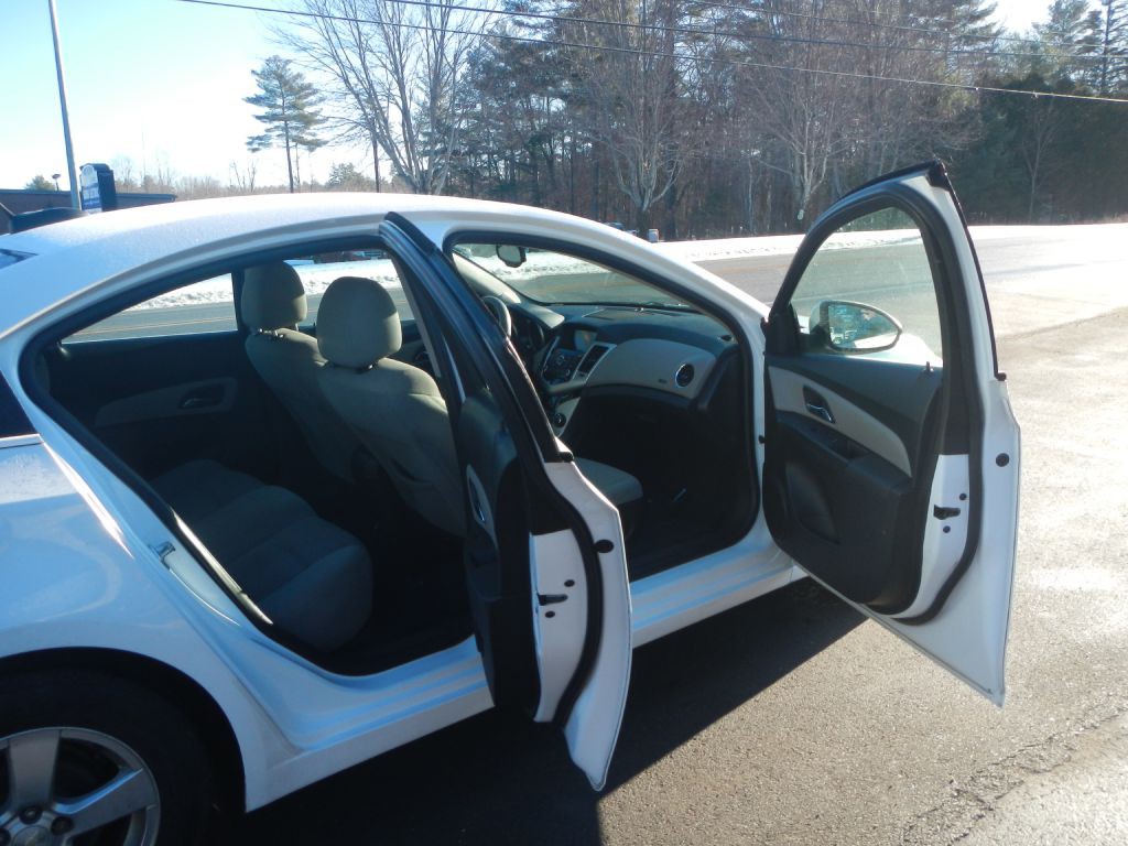 2016 Chevrolet Cruze Image 15