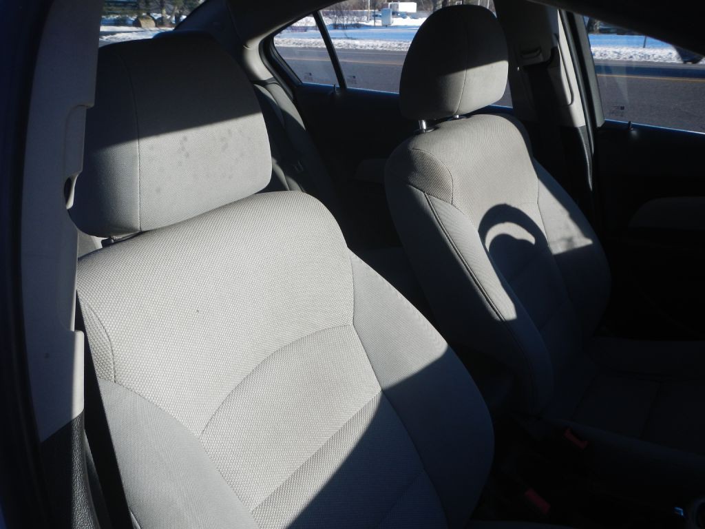 2016 Chevrolet Cruze Image 20