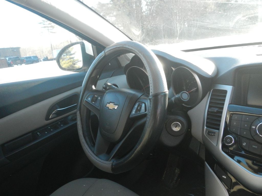 2016 Chevrolet Cruze Image 21