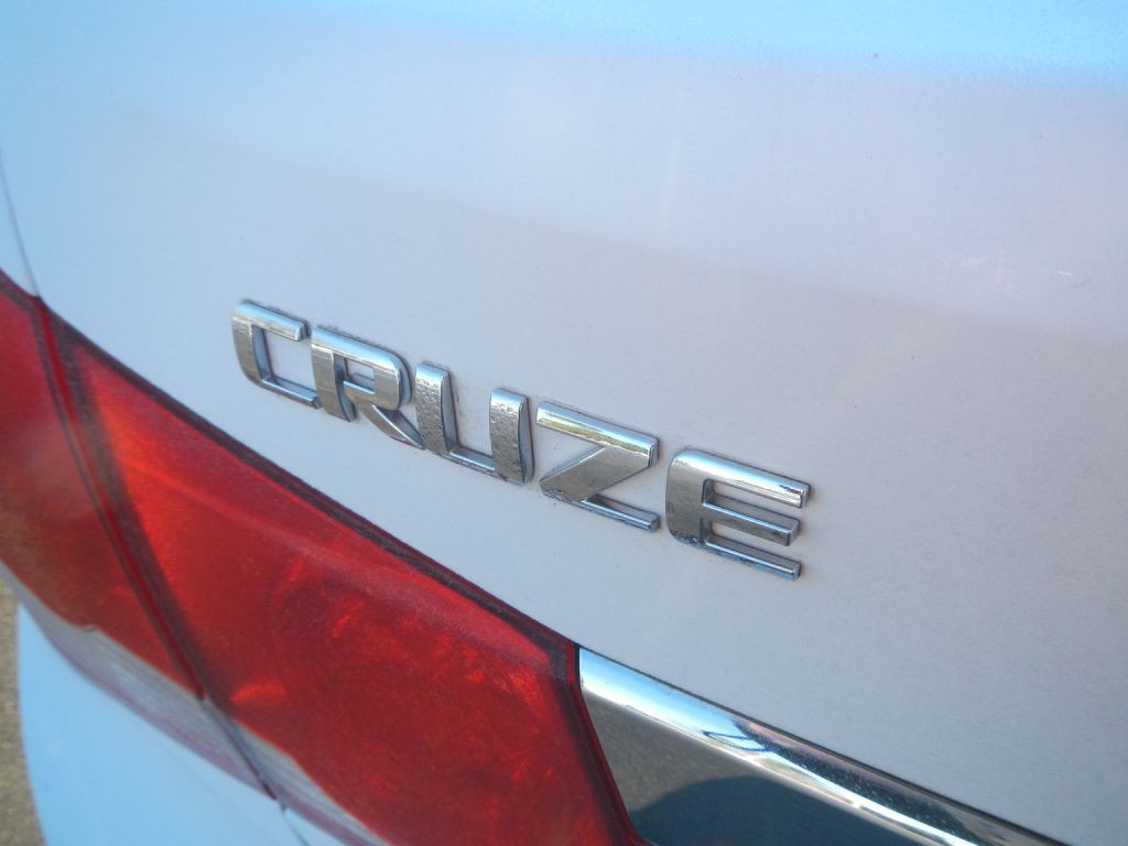 2016 Chevrolet Cruze Image 32