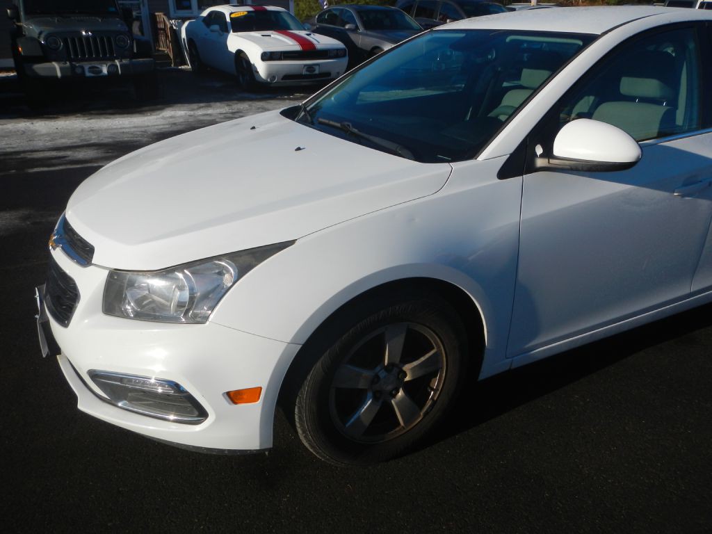 2016 Chevrolet Cruze Image 35