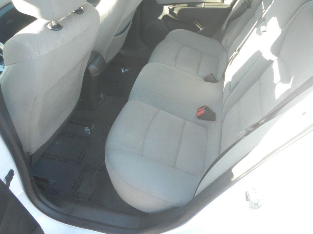 2016 Chevrolet Cruze Image 41