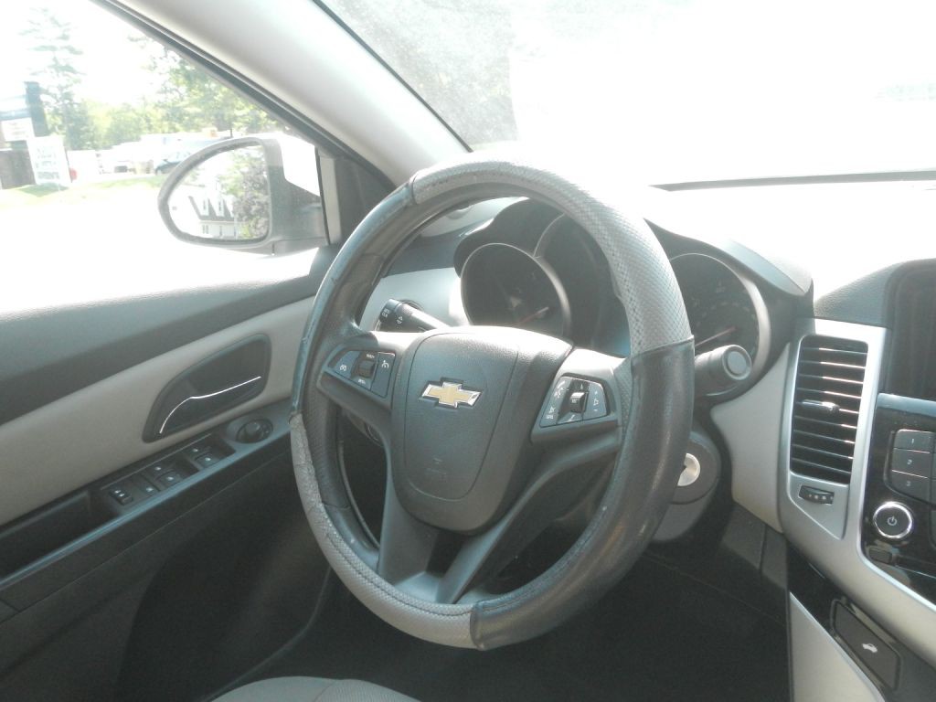 2016 Chevrolet Cruze Image 20