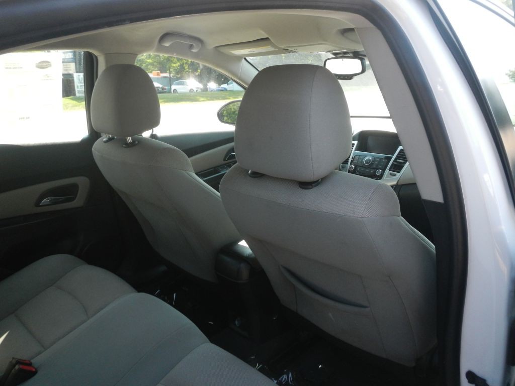 2016 Chevrolet Cruze Image 26