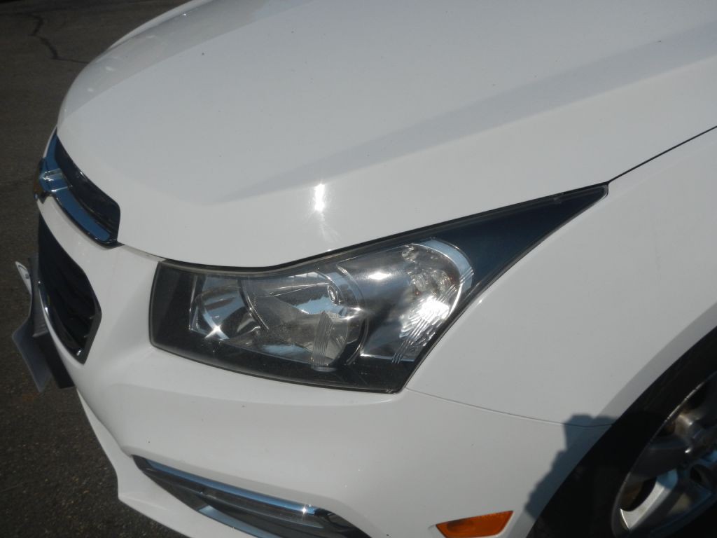 2016 Chevrolet Cruze Image 37