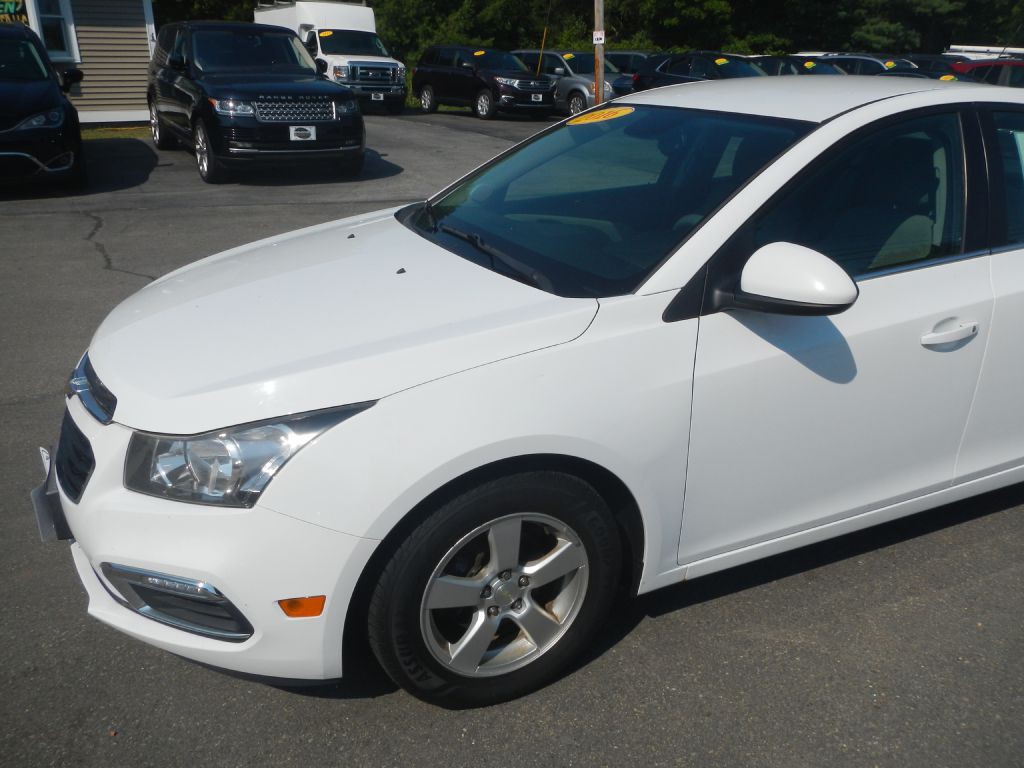 2016 Chevrolet Cruze Image 38
